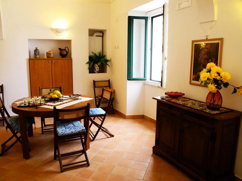 Apartamento Amalfi Antica Atrani Habitación foto